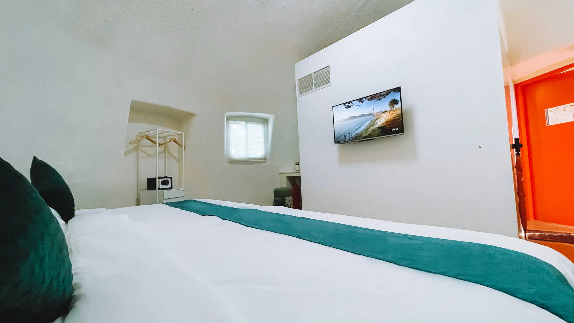 Image 2 of Glamping Family